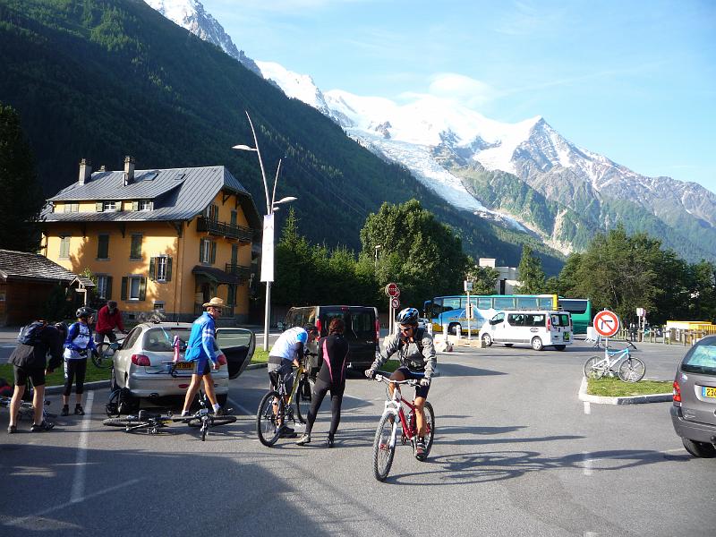 P1060036.JPG - Départ de Chamonix